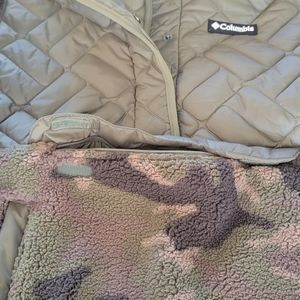 Brand new  size large women's Columbia half button-up fleece pullover